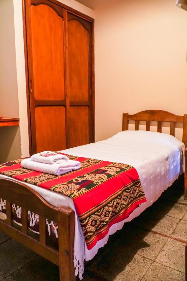 Azul Humahuaca Hostal Exterior photo